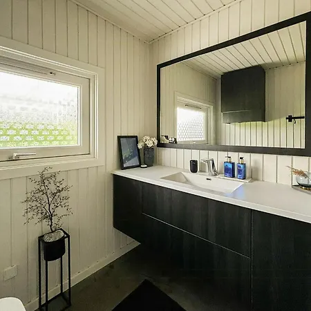 Semesterbostad Cozy House Close To And Nature *