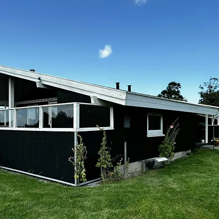 Semesterbostad Cozy House Close To And Nature