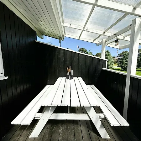 Cozy House Close To And Nature Semesterbostad Kristiansminde