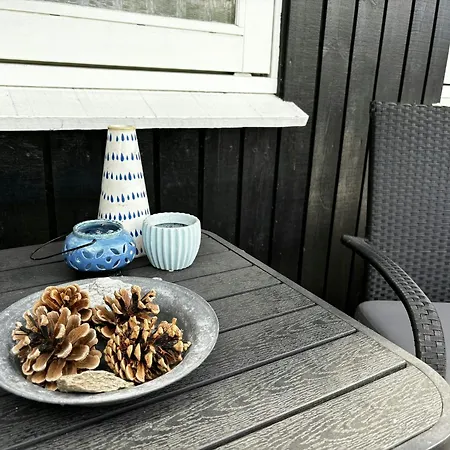 Cozy House Close To And Nature Semesterbostad